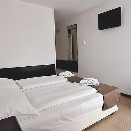 Szálloda Hungária
